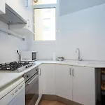 Lägenhet 22dia1087- New 2br Flat In The Center!