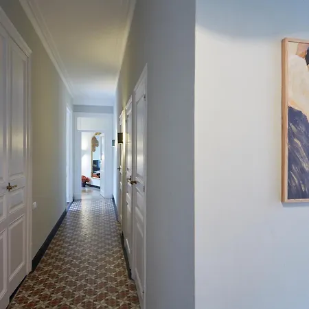 22dia1087- New 2br Flat In The Center! Barcelona